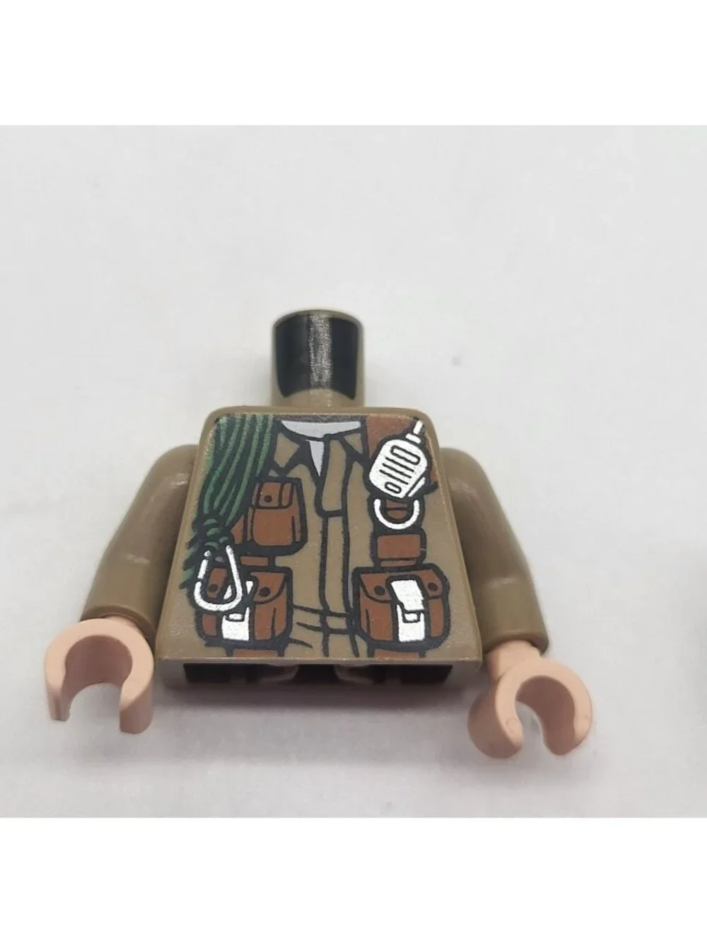 LEGO Sinjin Prescott Jurassic World Park Minifigure with Backpack, Hat